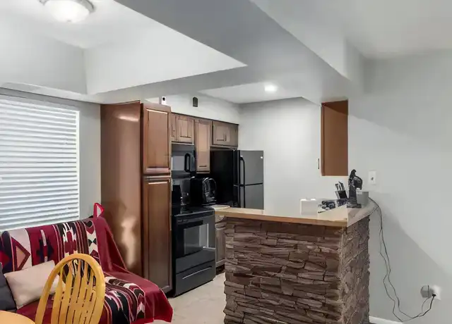 Property at 204 Alicante Aisle, Irvine, CA, 92614, 1 bed, 1 bath, [object Object]