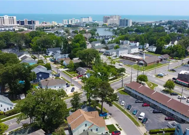 Property at 598 Pinewood Dr #202, Virginia Beach, VA, 23451, 1 bed, 1 bath, [object Object]