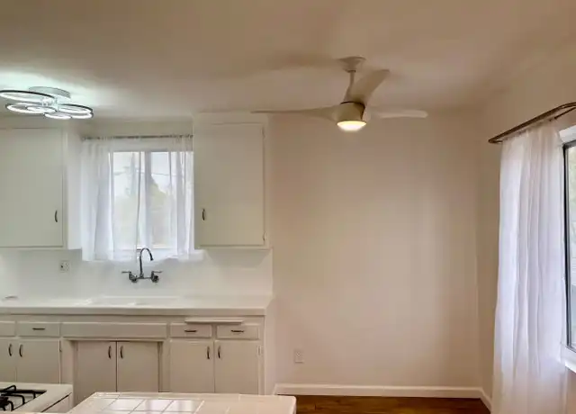 Property at 6640 Woodman Ave Unit 6, Van Nuys, CA, 91401, 2 beds, 1 bath, [object Object]