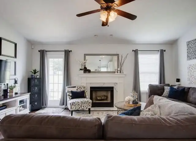 Property at 709 Winchester Pl, Antioch, TN, 37013, 3 beds, 2 baths, [object Object]