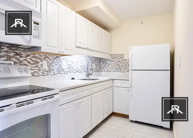 Property at 103 Monmouth St Unit 714, Brookline, MA, 02446, 1 bed, 1 bath, [object Object]