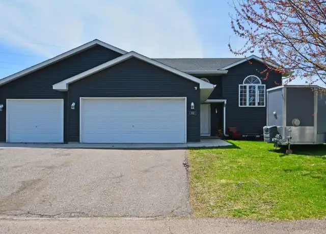 Property at 802 Griffing Park Rd, Buffalo, MN, 55313, 4 beds, 1.5 baths, [object Object]
