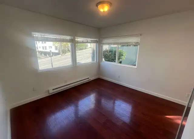 Property at 1000 Queen Anne Ave N Unit 206, Seattle, WA, 98109, 0 beds, 1 bath, [object Object]