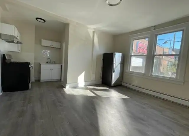 Property at 310 Danforth Ave Unit 1F, Jersey City, NJ, 07305, 2 beds, 1 bath, [object Object]