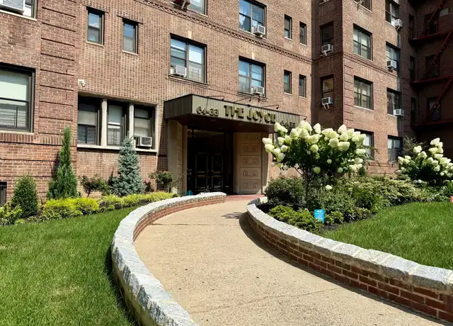 Property at 6433 99th St Unit 6H, Rego Park, NY, 11374, 1 bed, 1 bath, [object Object]