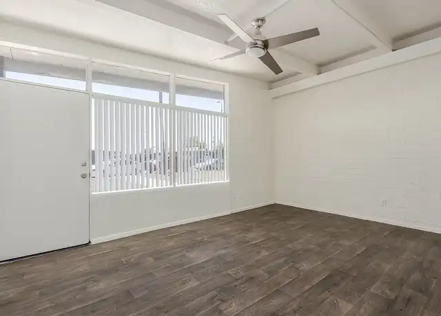 Property at North Palms - 2045 W Tuckey Ln, Phoenix, AZ, 85015, 2 beds, 1 bath, [object Object]