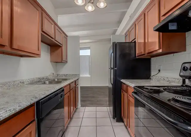 Property at North Palms - 2045 W Tuckey Ln, Phoenix, AZ, 85015, 2 beds, 1 bath, [object Object]