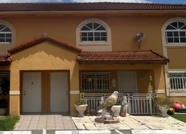 Property at 7714 W 34th Ln, Hialeah, FL, 33018, 2 beds, 2 baths, [object Object]