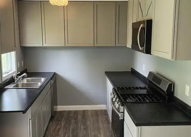 Property at 6695 Upper 167th St W, Rosemount, MN, 55068, 4 beds, 2 baths, [object Object]