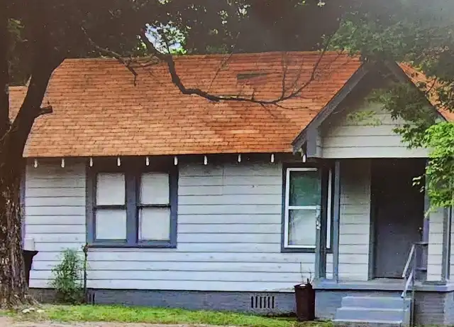 Property at 808 S Green St, Longview, TX, 75602, 1 bed, 1 bath, [object Object]