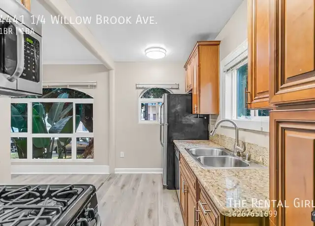 Property at 4441 1/4 Willow Brook Ave, Los Angeles, CA, 90029, 1 bed, 1 bath, [object Object]