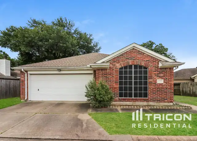 Property at 10326 Emerald Oaks Dr, Houston, TX, 77070, 3 beds, 2 baths, [object Object]