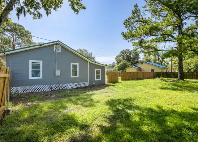Property at 260 Vernis Ave, Jacksonville, FL, 32218, 6 beds, 2 baths, [object Object]