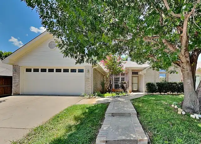 Property at 923 Rolling Meadows Dr, Burleson, TX, 76028, 3 beds, 2 baths, [object Object]
