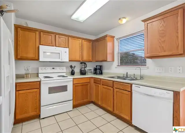 Property at 4805 Causeway Ct, Killeen, TX, 76549, 3 beds, 3 baths, [object Object]