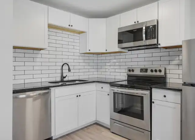 Property at 808 31st Ave N, Nashville, TN, 37209, 2 beds, 1 bath, [object Object]