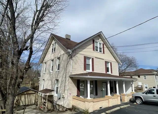 Property at 129 E Main St Unit 4, Beckley, WV, 25801, 0 beds, 1 bath, [object Object]