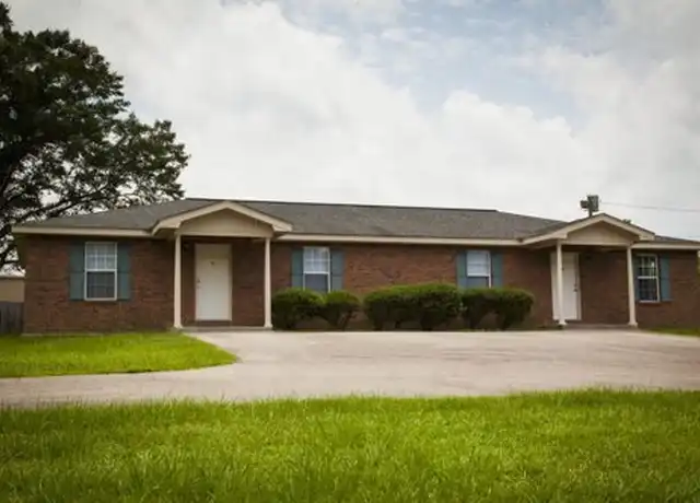 Property at Steelman Road Duplexes - 341 Steelman Rd, Hattiesburg, MS, 39402, 2 beds, 2 baths, [object Object]