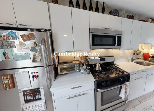 Property at 13 Pleasant St Unit 2T, Cambridge, MA, 02139, 2 beds, 1 bath, [object Object]
