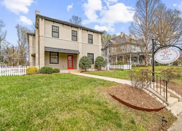 Property at 511 W Davis St, Burlington, NC, 27215, 2 beds, 2 baths, [object Object]