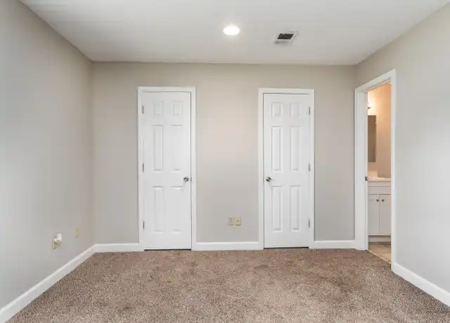Property at 108 Banks Rd Unit 1, Johnson City, TN, 37601, 1 bed, 1 bath, [object Object]