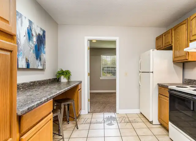 Property at 108 Banks Rd Unit 1, Johnson City, TN, 37601, 1 bed, 1 bath, [object Object]