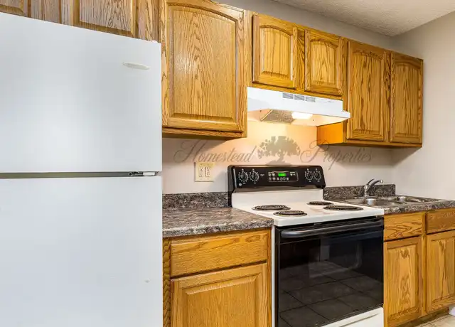 Property at 108 Banks Rd Unit 1, Johnson City, TN, 37601, 1 bed, 1 bath, [object Object]