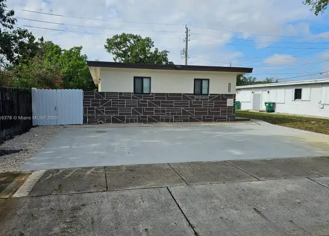 Property at 1020 Opa-locka Blvd Unit 1, Opa-locka, FL, 33054, 1 bed, 1 bath, [object Object]