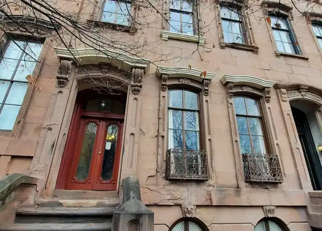 Property at 22 E Mount Vernon Pl Unit 5, Baltimore, MD, 21202, 2 beds, 1 bath, [object Object]