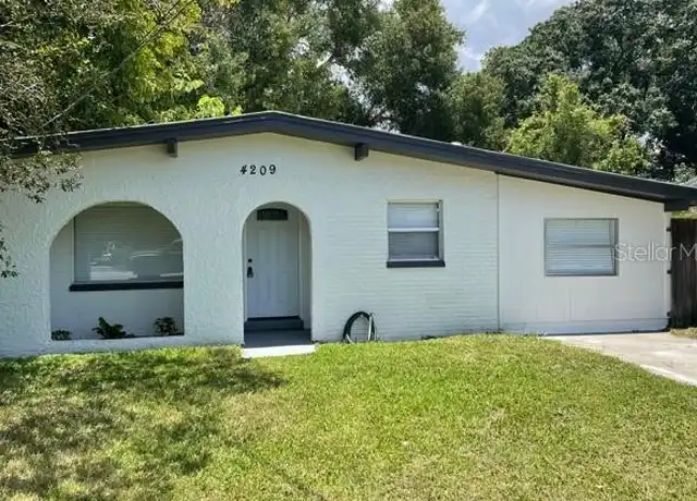 Property at 4209 W Laurel St, Tampa, FL, 33607, 3 beds, 2 baths, [object Object]