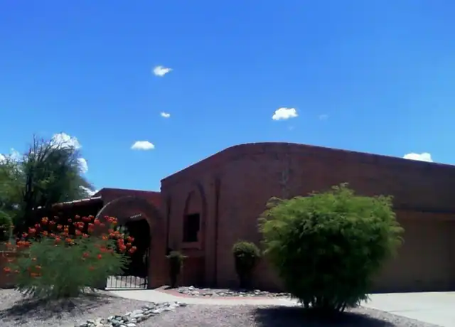 Property at 1173 W Vuelta del Yaba, Green Valley, AZ, 85622, 2 beds, 2 baths, [object Object]