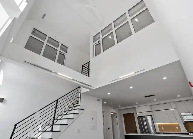Property at The Roe at Manayunk Apartments and Townhomes - 172 Conarroe St, Philadelphia, PA, 19127, 1-2 bed, 1-2 bath, [object Object]