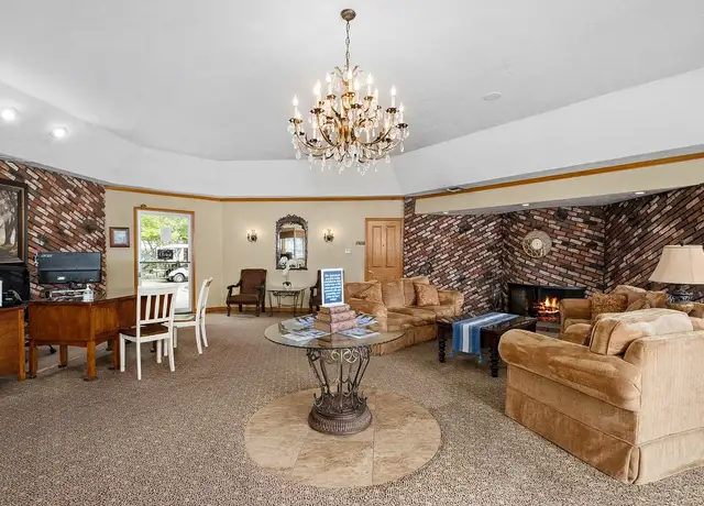 Photo of 2777 Willow Ave, Clovis, CA 93612
