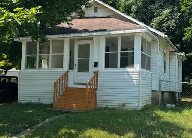 Property at 1306 Ada St, Lansing, MI, 48910, 2 beds, 1 bath, [object Object]