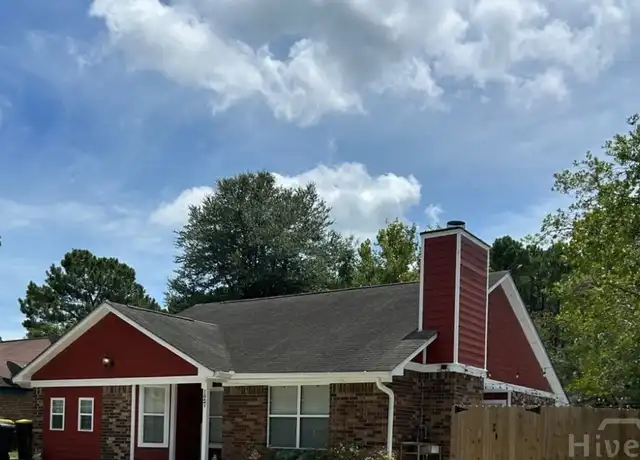 Property at 127 Forest Ridge Dr, Savannah, GA, 31419, 3 beds, 2 baths, [object Object]
