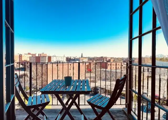 Property at 28 Bayley St #405, Pawtucket, RI, 02860, 1 bed, 1 bath, [object Object]