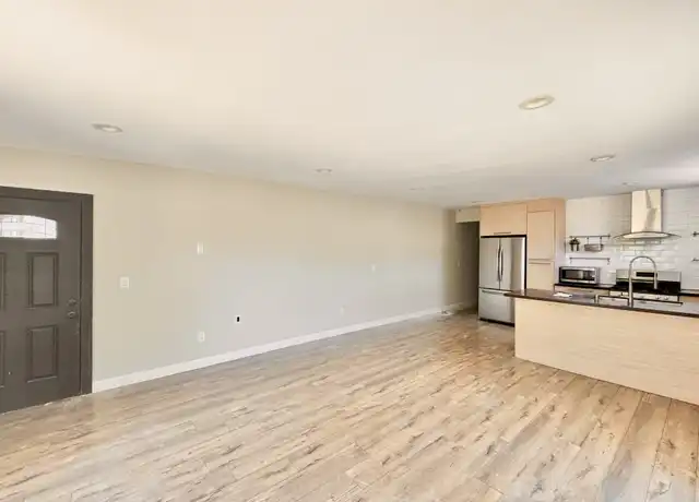 Property at 1330 S Hudson Ave Unit 1330, Los Angeles, CA, 90019, 2 beds, 2 baths, [object Object]