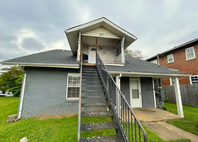 Property at 2058 E 5th Ave Unit 2, Knoxville, TN, 37917, 3 beds, 1 bath, [object Object]