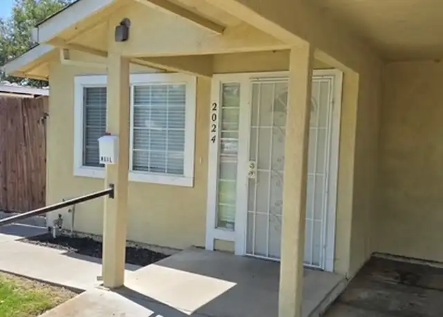 Property at 2024 Lance St, Modesto, CA, 95354, 3 beds, 2 baths, [object Object]