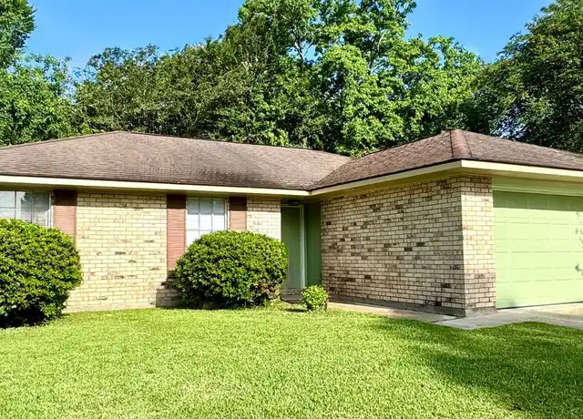 Property at 1616 Boreas Dr, Baton Rouge, LA, 70816, 3 beds, 2 baths, [object Object]