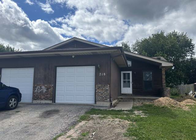 Photo of 718 Michigan Ave #718, South Elgin, IL 60177