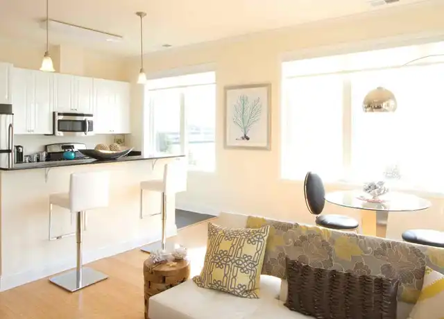 Property at The View - 2 Main St, Edgewater, NJ, 07020, 1 bed, 1 bath, [object Object]