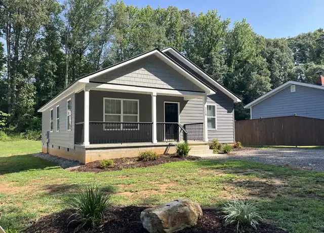 Property at 118 Sunset Ave, Greer, SC, 29650, 3 beds, 2 baths, [object Object]