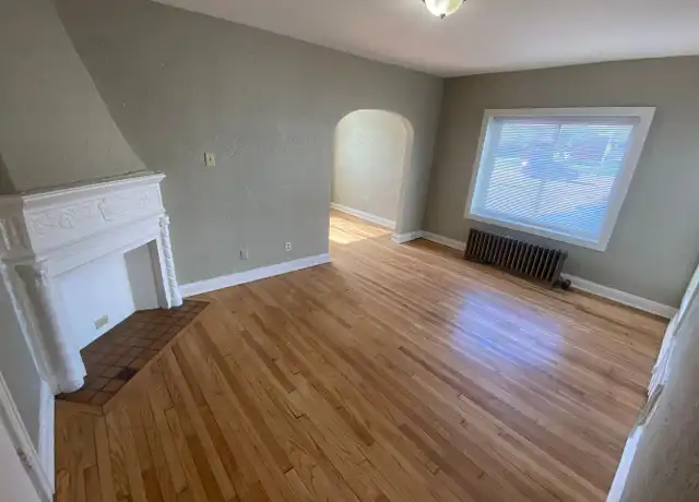 Property at 2237 N Hubbard St Unit 3, Milwaukee, WI, 53212, 1 bed, 1 bath, [object Object]
