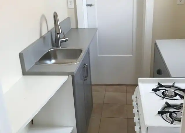 Property at 24 E Madison St Unit G, Baltimore, MD, 21202, 1 bed, 1 bath, [object Object]