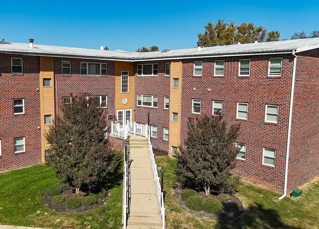 Property at Springfield Valley Apartments - 111 Providence Rd, Morton, PA, 19070, 1 bed, 1 bath, [object Object]
