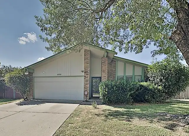 Property at 4202 Glenlawn Ct, Arlington, TX, 76016, 3 beds, 2 baths, [object Object]