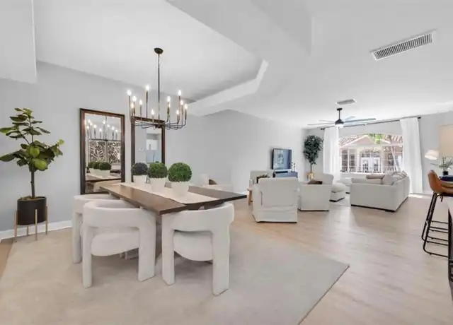 Property at 6323 Vista Verde Dr E, Saint Petersburg, FL, 33707, 3 beds, 2.5 baths, [object Object]