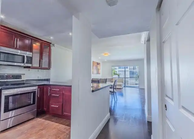 Property at 3000 Sunrise Lakes Dr E, Sunrise, FL, 33322, 2 beds, 2 baths, [object Object]