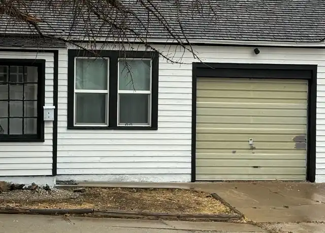 Property at 309 9th St Unit 1, Rawlins, WY, 82301, 1 bed, 1 bath, [object Object]